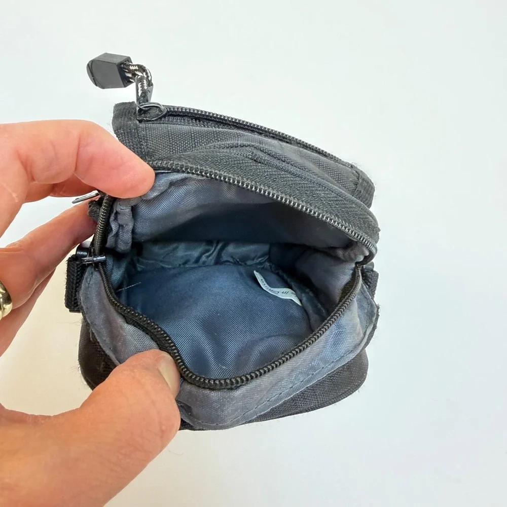 Samsonite Camera Bag Small 6x4in‎ Black with Belt Loop